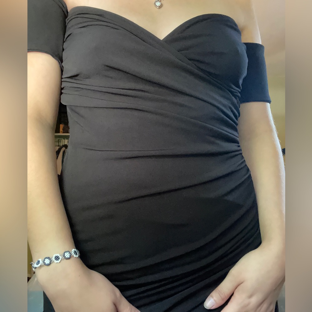 Black sweetheart neckline forever 21 dress, wore once for a wedding